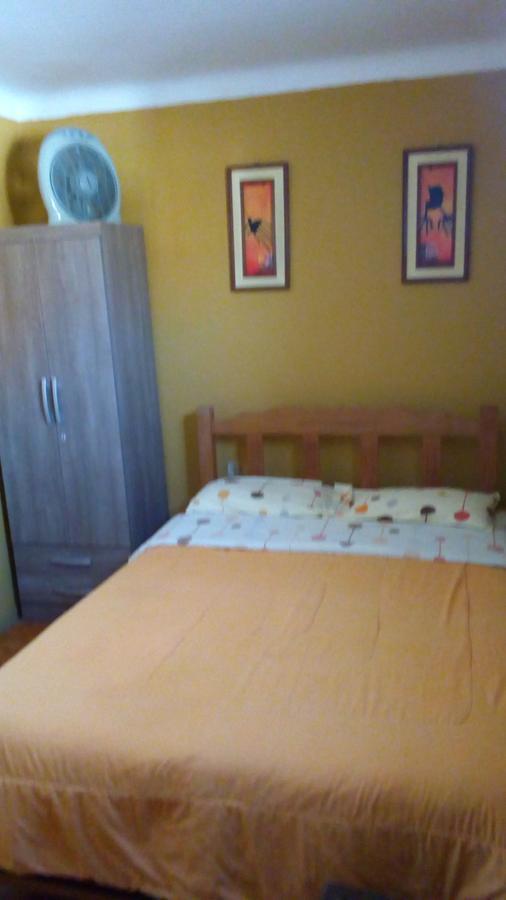 Posada Gino Pisco Bagian luar foto