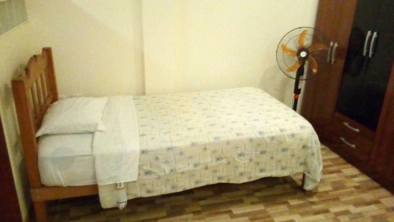 Posada Gino Pisco Bagian luar foto